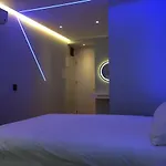 Futuristic Space Loft In Baixa-Chiado