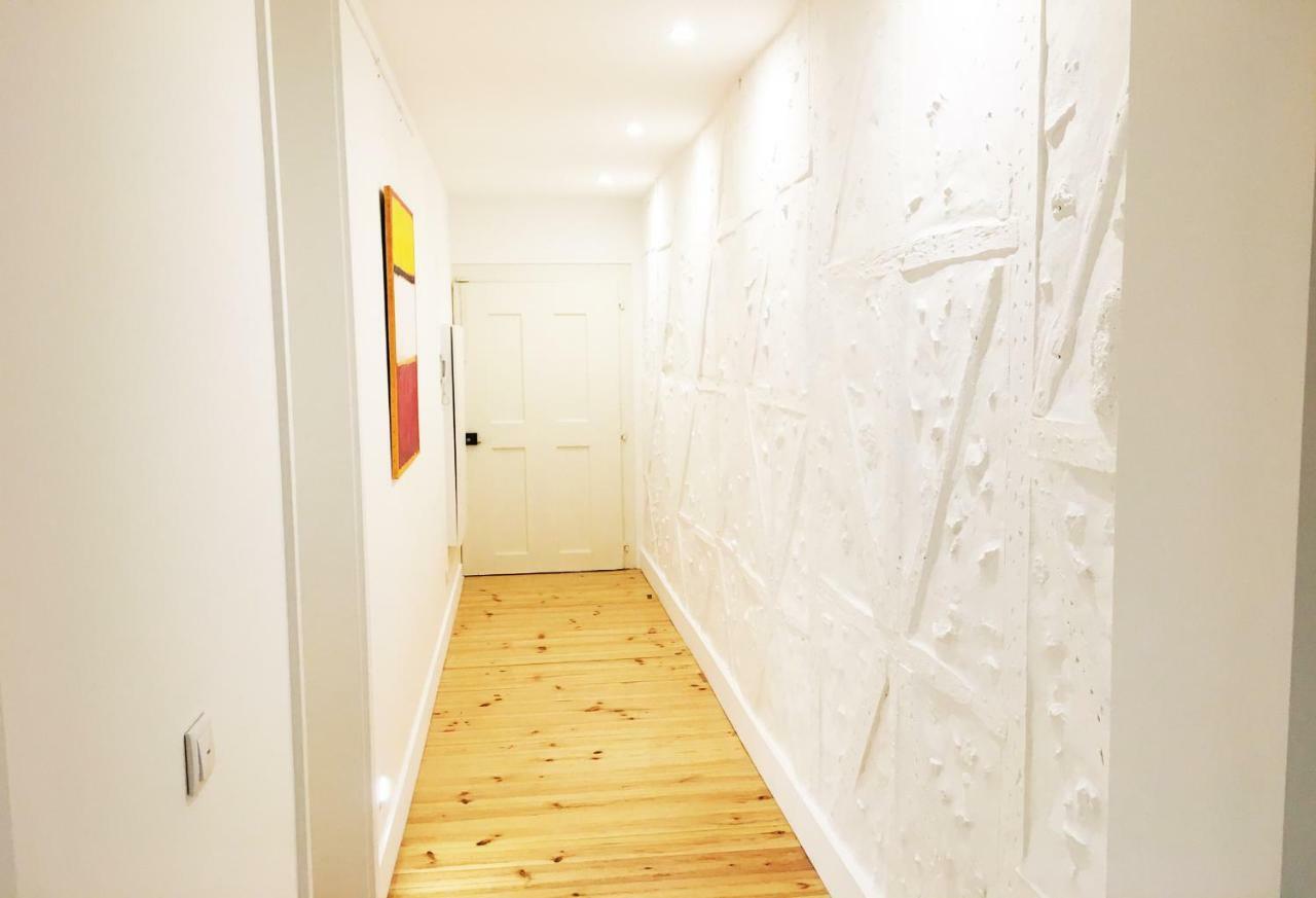 Futuristic Space Loft In Baixa-chiado Apartment